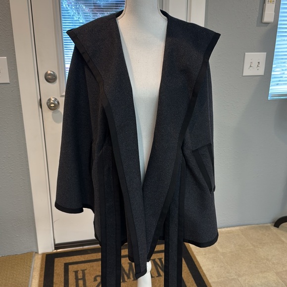 AMEMI + KIN Anthropologie Winter Cape Coat Jacket - Picture 4 of 11